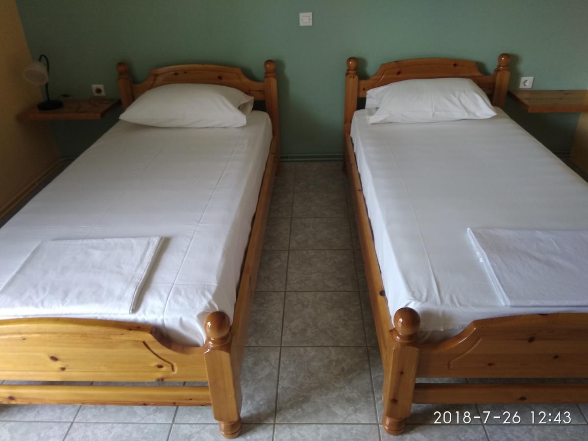 Stamatia Studios Razáta Buitenkant foto